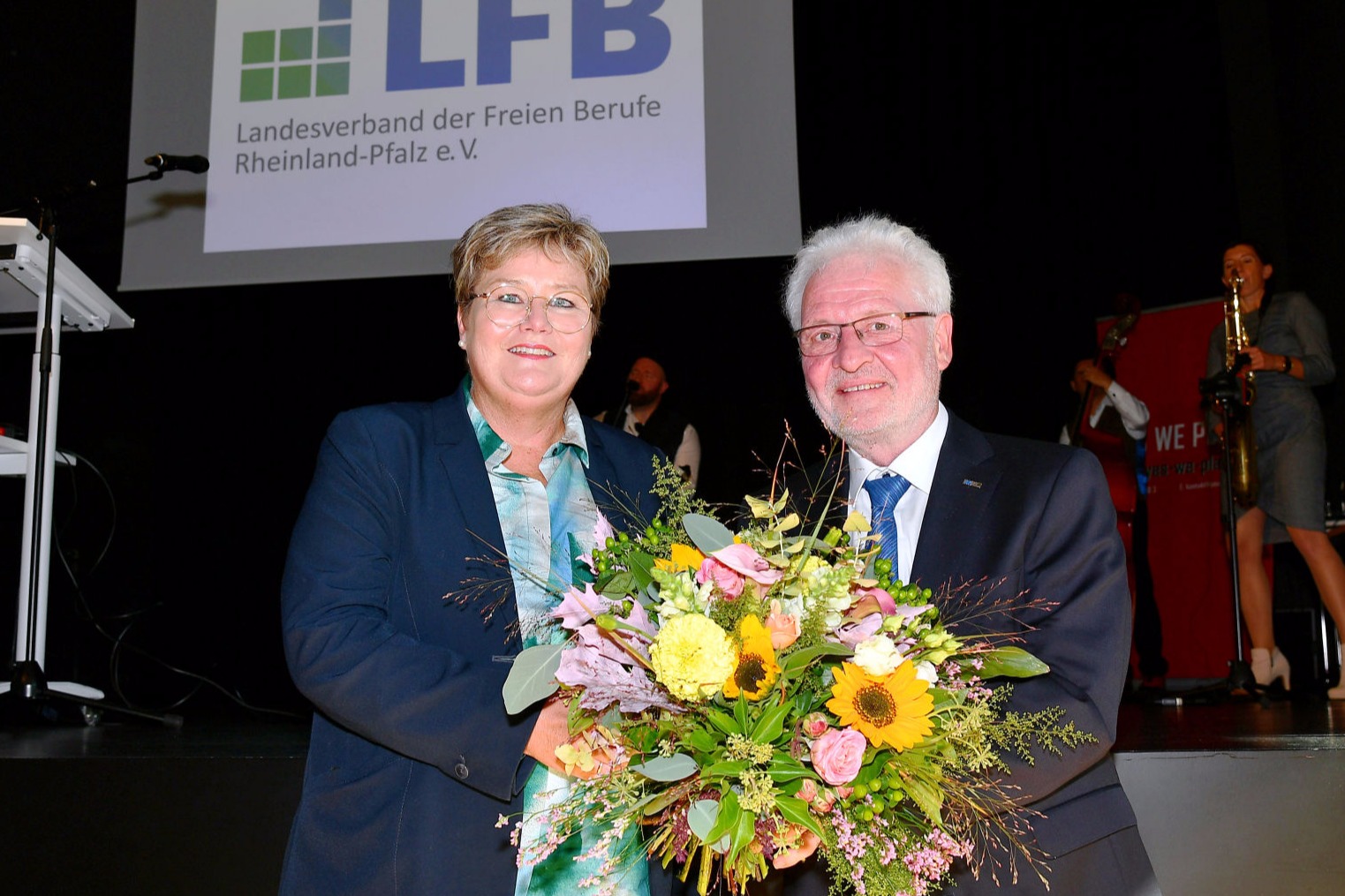 Bildungsstaatssekretärin Bettina Brück und LFB-Präsident Dr. Horst Lenz